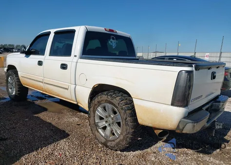 2006 Chevrolet Silverado 1500 Ls z USA, uszkodzony, nr VIN 2GCEC13V661258224